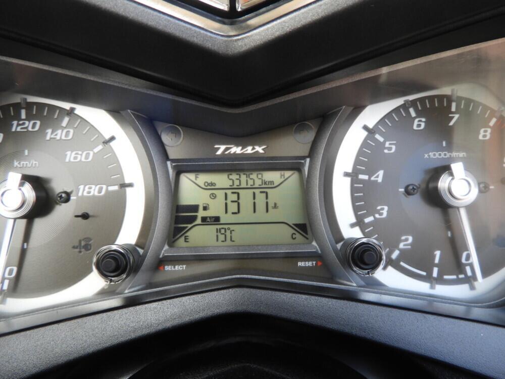 Yamaha T-Max 530 Iron Max (2014 - 17) (5)