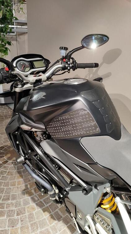 MV Agusta Brutale 920 (2011 - 12) (4)