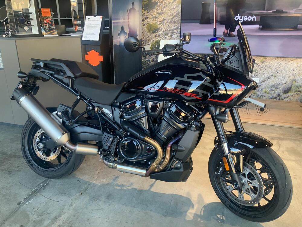 Harley-Davidson Pan America 1250 ST (2025)