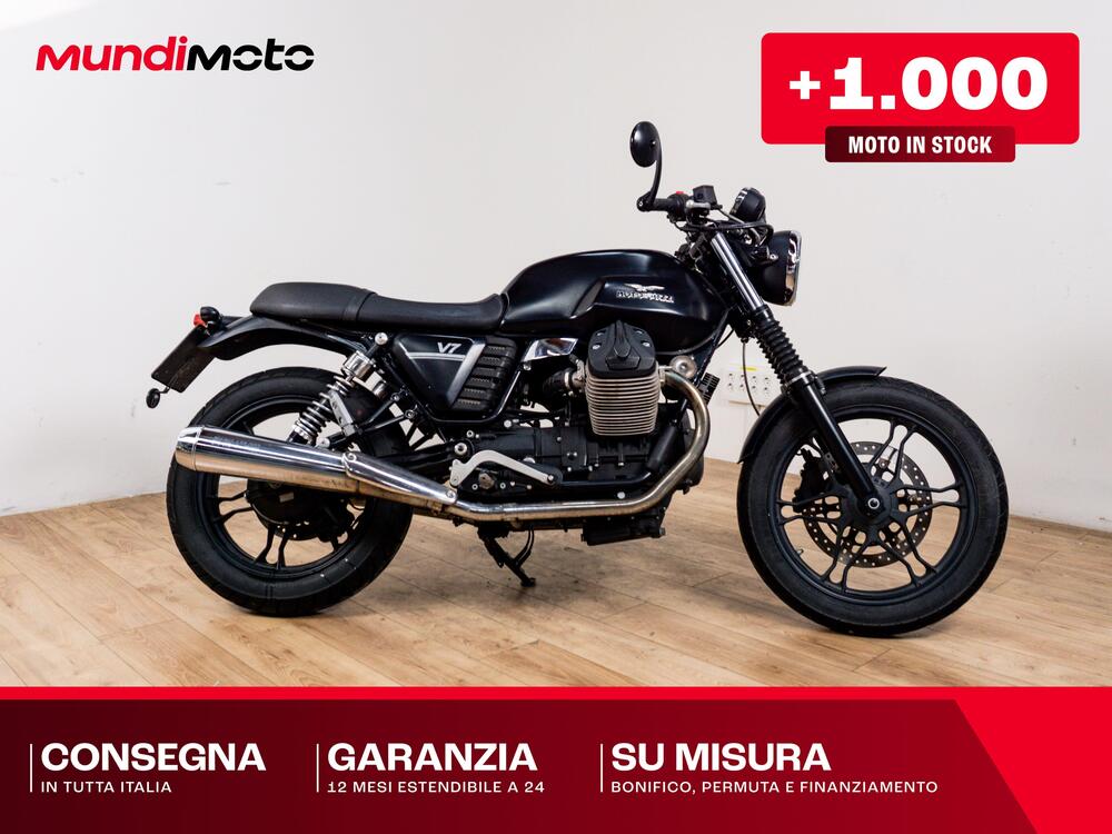 Moto Guzzi V7 III Stone (2017 - 20)