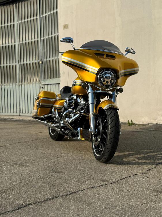 Harley-Davidson 107 Street Glide Special (2017 - 19) - FLHXS (2)