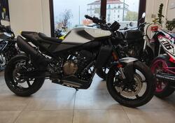 Husqvarna Vitpilen 801 L (2025) nuova