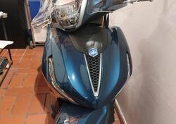 Piaggio Beverly 300 ABS-ASR (2021 - 25) usata