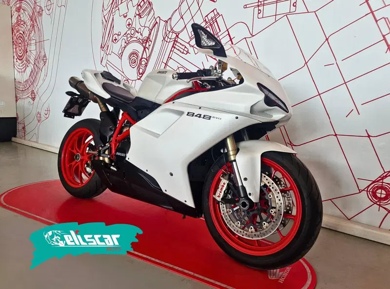 Ducati 848 EVO (2010 - 12) (3)