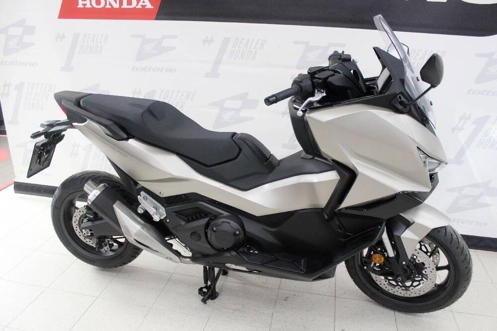 Honda Forza 750 (2025) (3)