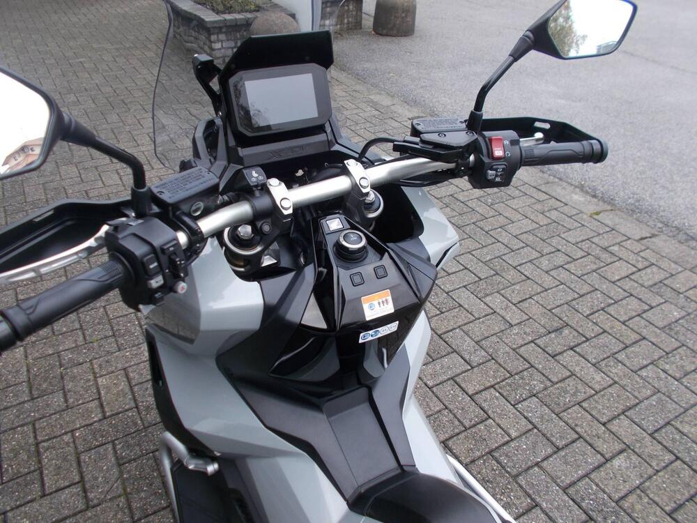 Honda X-ADV 750 DCT Gravel (2021 - 24) (5)