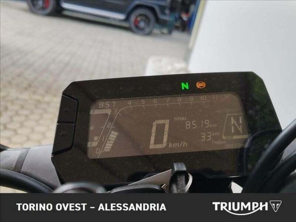 Honda CB 300 R (2022 - 25) (4)