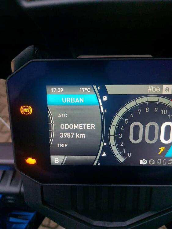 Aprilia Tuareg 660 (2022 - 24) (2)