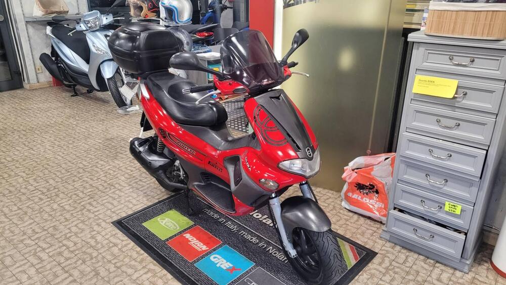 Gilera Runner 200 VXR (2002 - 05) (2)