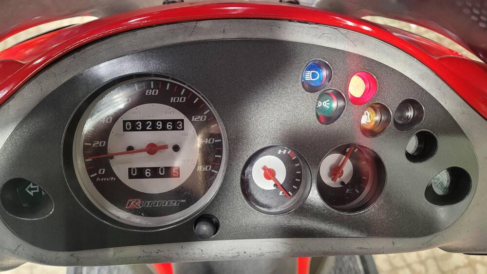 Gilera Runner 200 VXR (2002 - 05) (5)