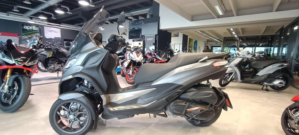 Piaggio MP3 530 ABS Hpe (2023 - 24) (3)