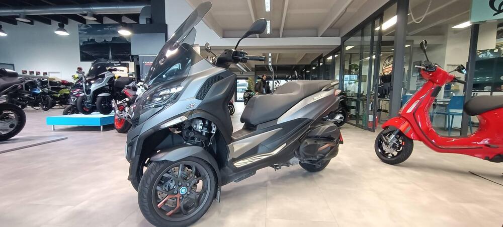 Piaggio MP3 530 ABS Hpe (2023 - 24) (4)