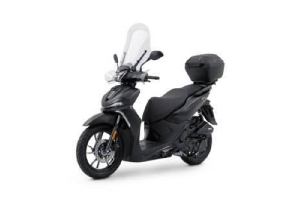 Voge Sfida SR16 200 (2025) (4)