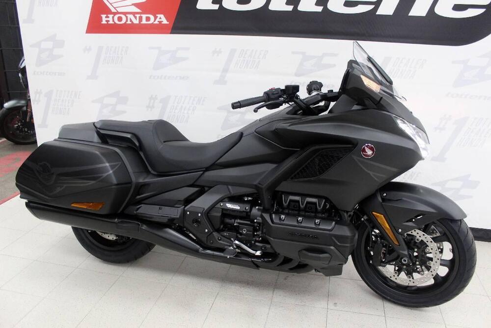 Honda GL 1800 Gold Wing 50° Anniversario (2025) (3)