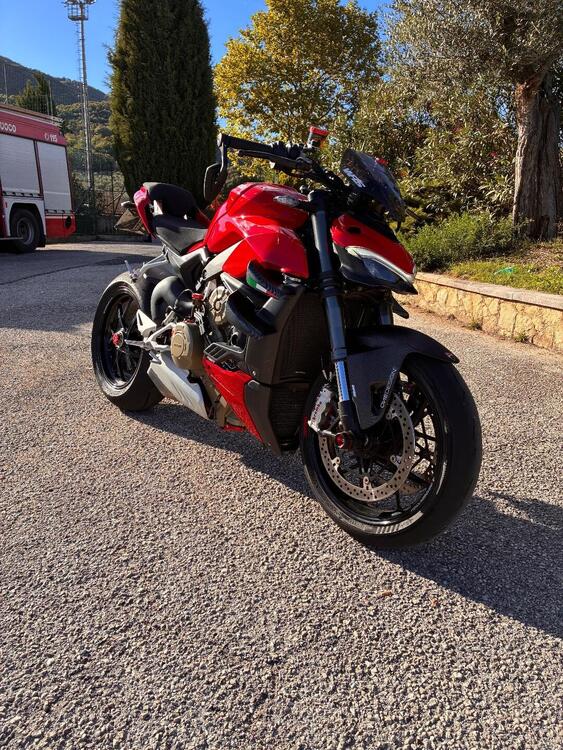 Ducati Streetfighter V4 1100 (2021 - 22) (5)