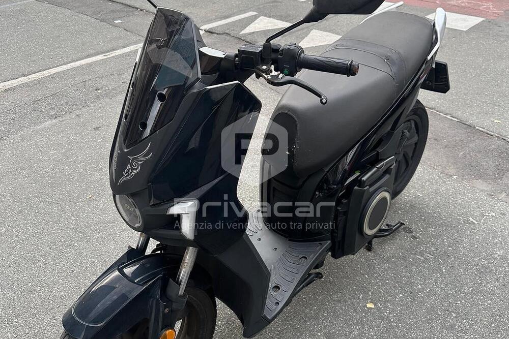 Silence S01 L3e (2021 - 25)