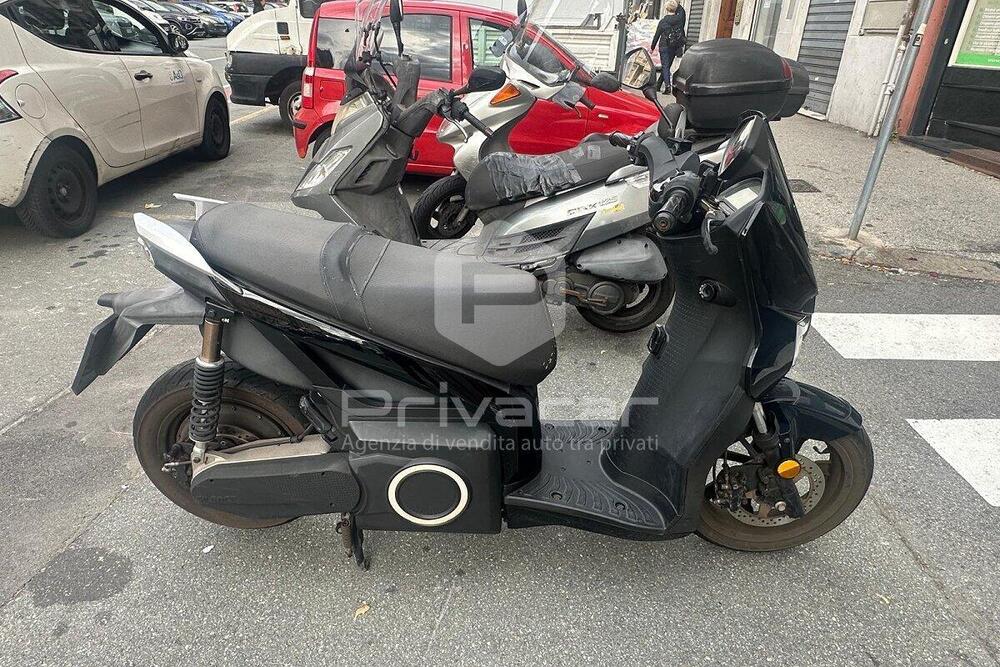 Silence S01 L3e (2021 - 25) (2)