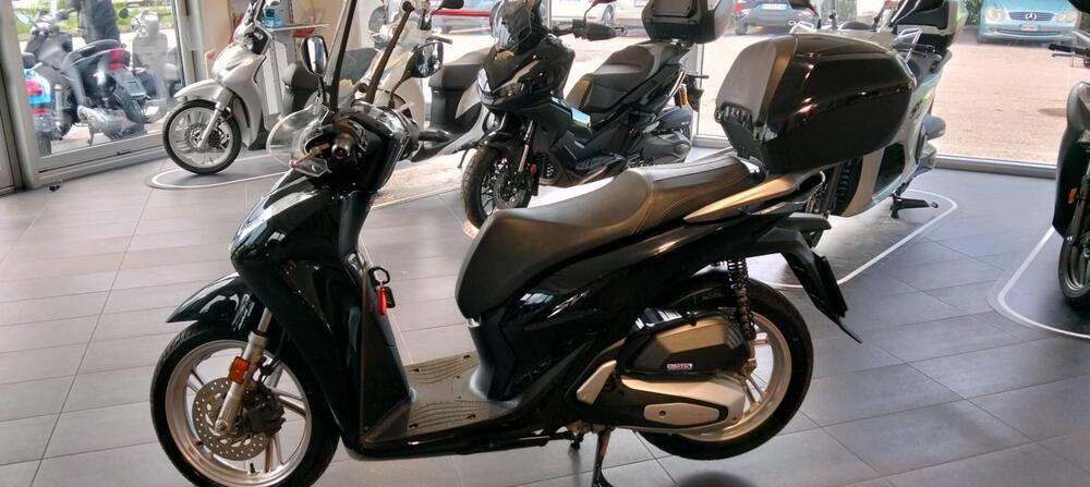 Honda SH 125i (2020 - 23) (2)