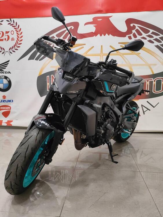 Yamaha MT-09 (2024 - 25) (3)