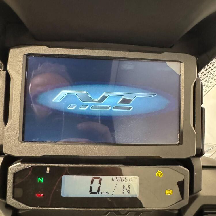 Honda NT 1100 (2025) (4)