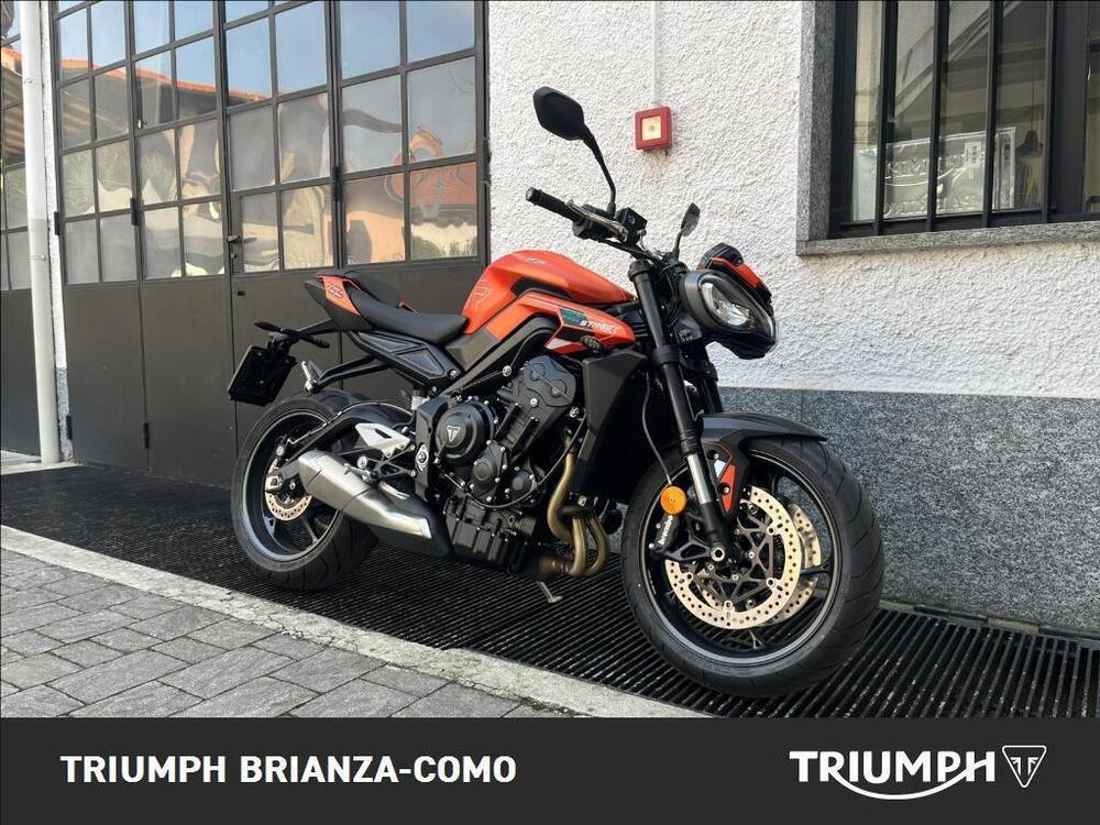 Triumph Street Triple 765 R (2023 - 25) (2)
