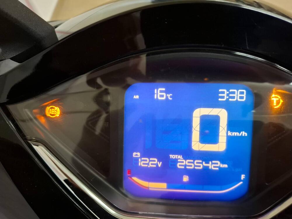 Honda SH 350 (2021 - 24) (3)