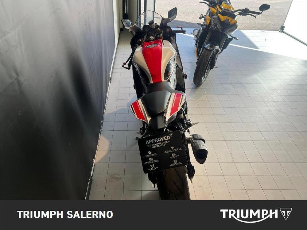 Yamaha YZF R7 (2021 - 25) (4)