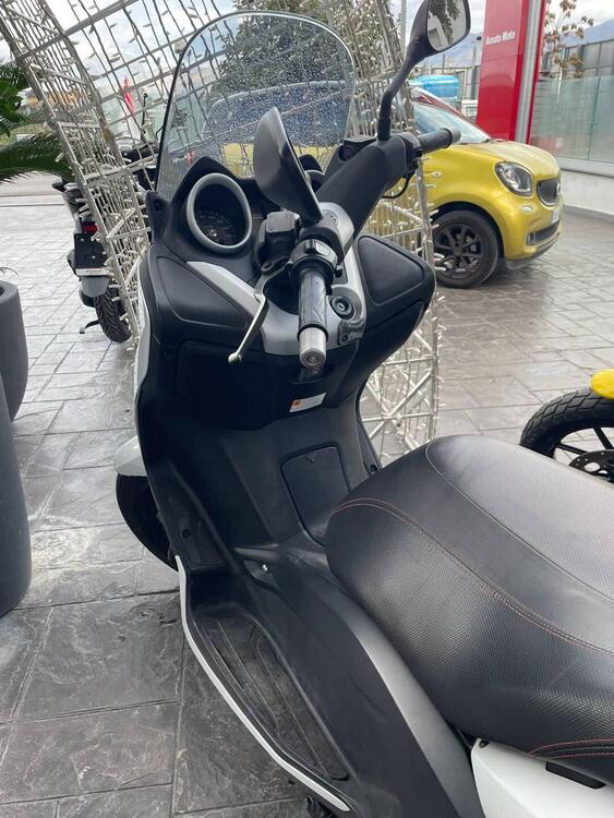 Yamaha X-Max 250 (2010 - 13) (5)
