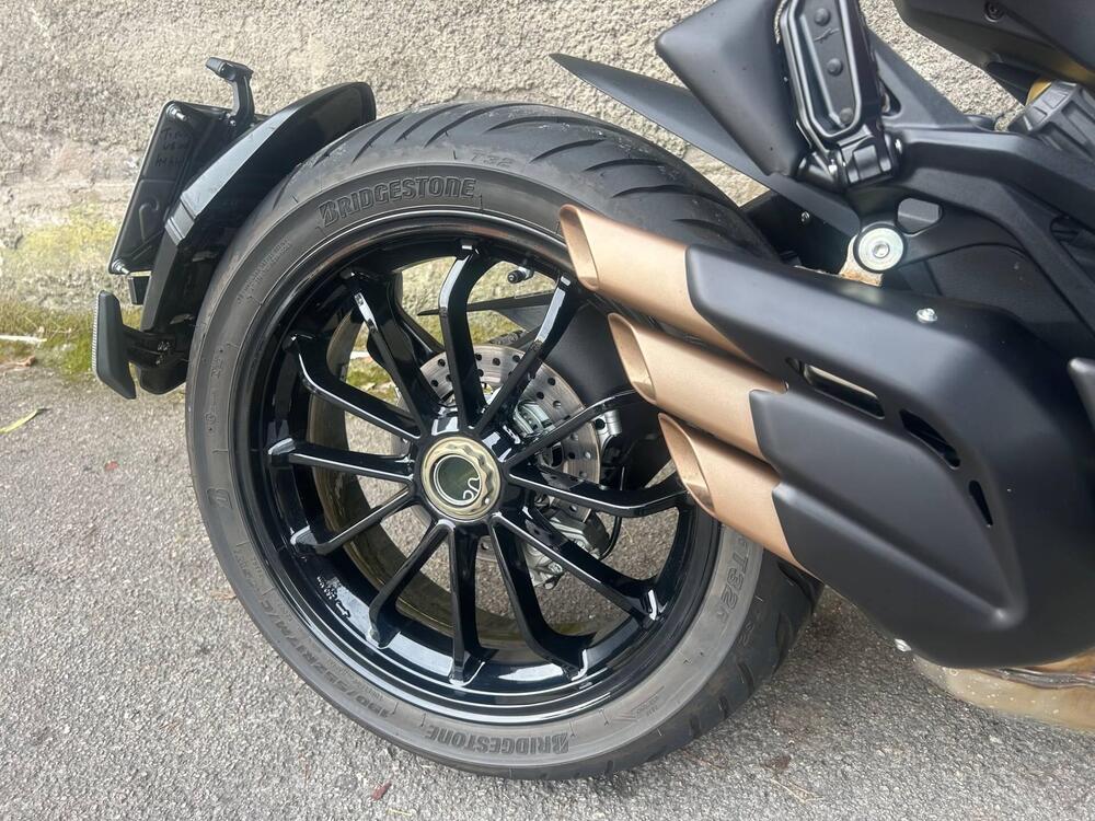 MV Agusta Turismo Veloce 800 R (2023 - 25) (2)