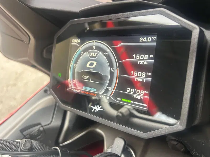 MV Agusta Turismo Veloce 800 R (2023 - 26) (11)