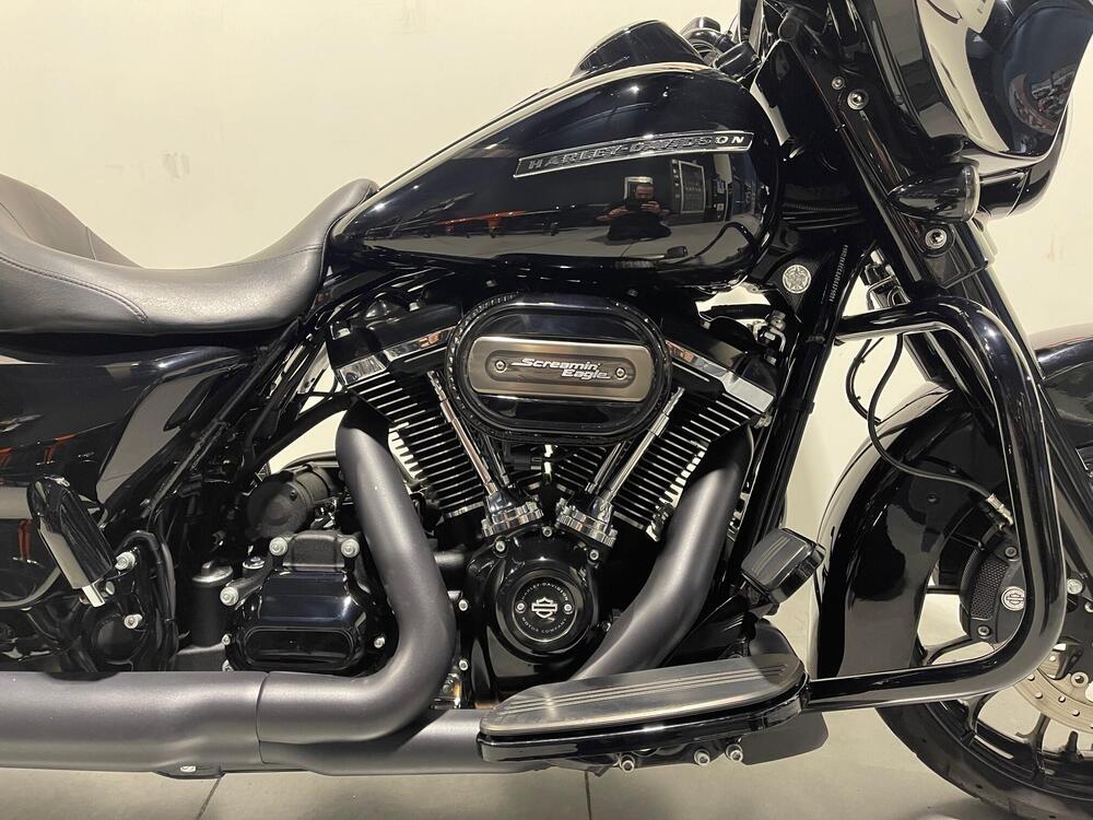 Harley-Davidson 107 Street Glide Special (2017 - 19) - FLHXS (4)