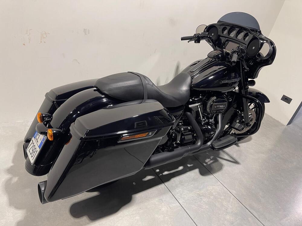 Harley-Davidson 107 Street Glide Special (2017 - 19) - FLHXS (3)