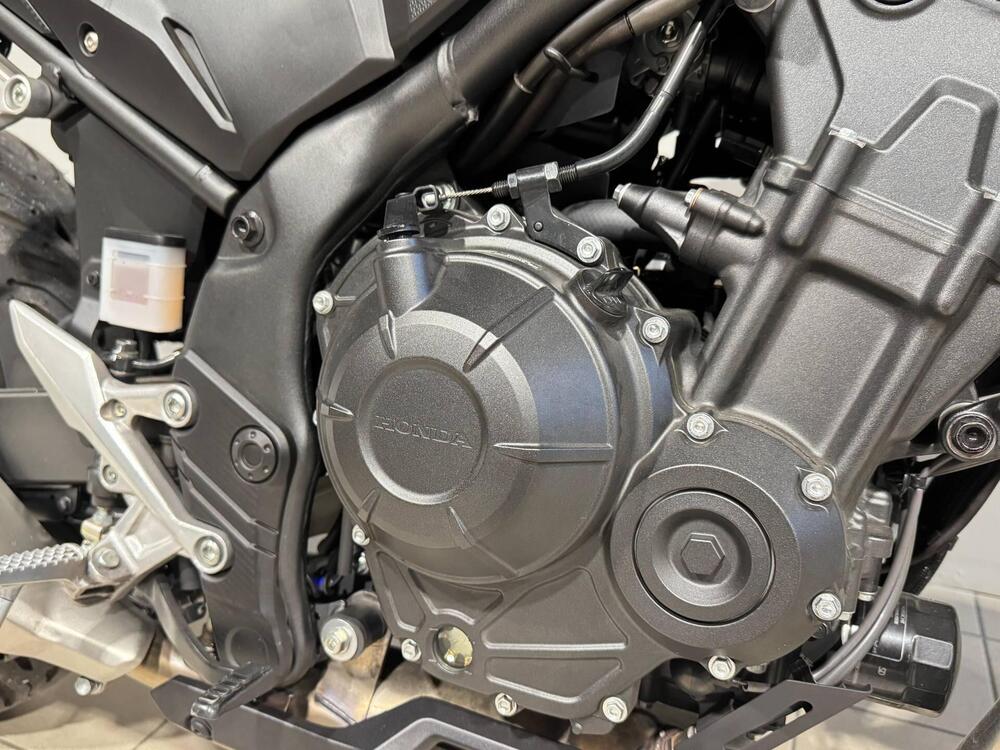 Honda CB 500 Hornet (2024 - 25) (5)