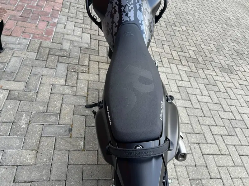 Royal Enfield Himalayan 450 Mana Black (2026) (9)