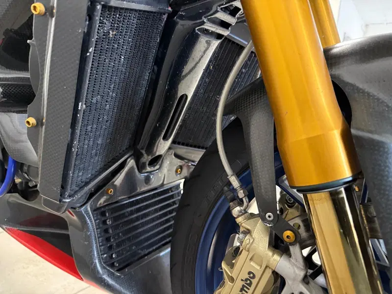 Aprilia Tuono 1000 (2003 - 04) (13)