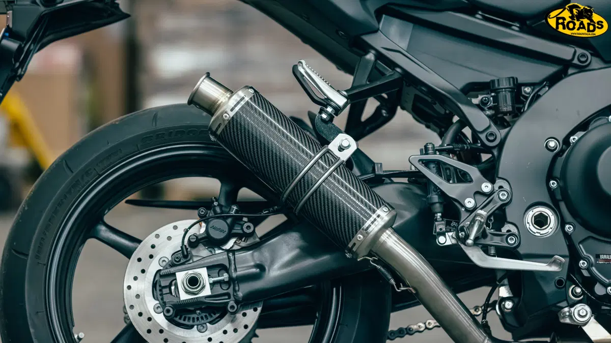 Scarichi Roadsitalia per Yamaha R9: caratteristiche e prezzo (2)