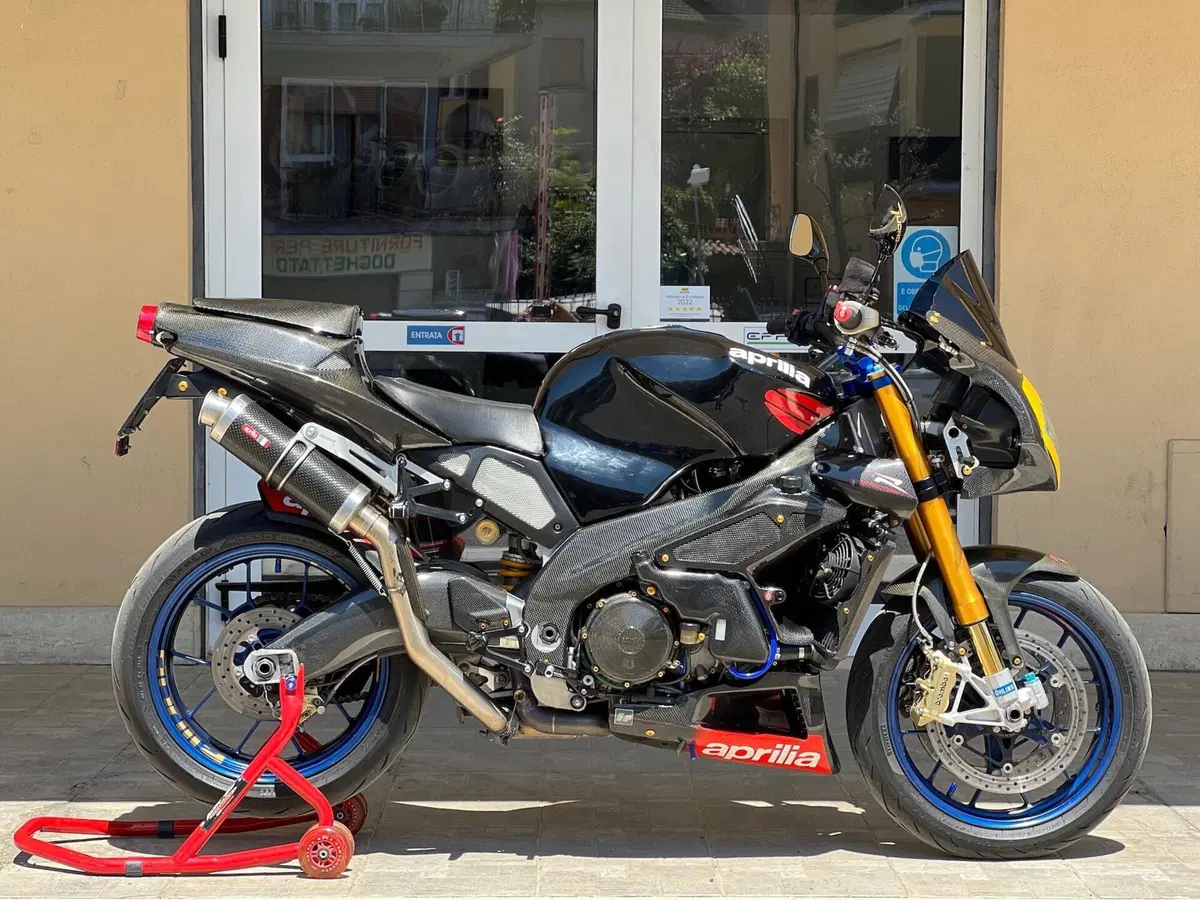 Aprilia RSV 1000 R (2001 - 02)