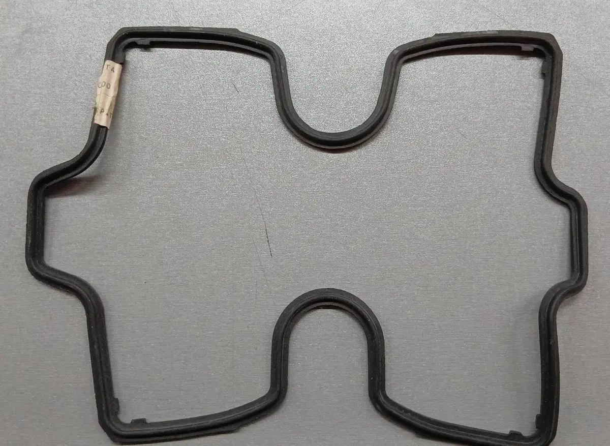 1231MB0000 Guarnizione coperchio punterie VF 750 Honda