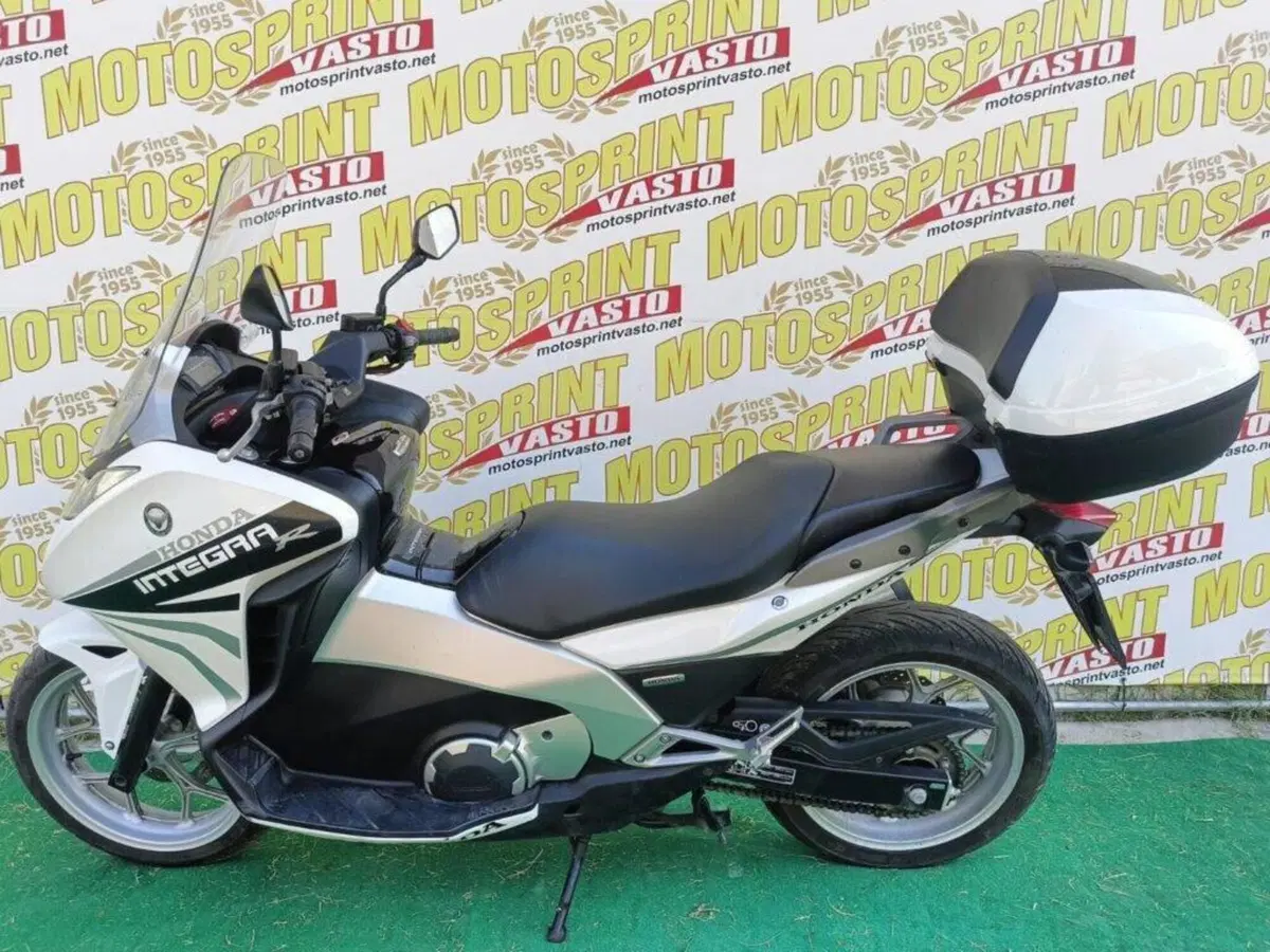 Honda Integra 700 (2011 - 13) (2)