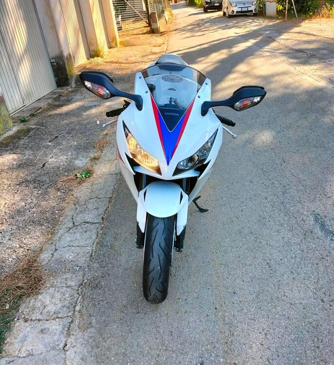 Honda CBR 1000 RR Fireblade (2012 - 16)