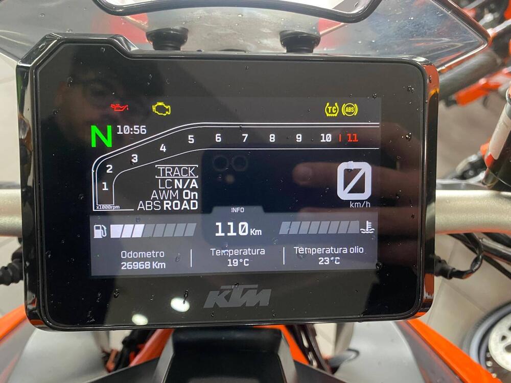 KTM 1290 Super Duke R (2022 - 23) (3)