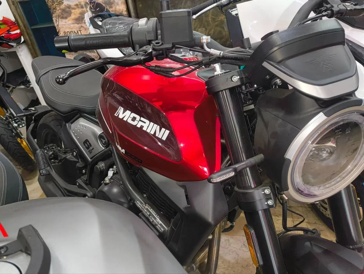 Moto Morini SEIEMMEZZO STR (2022 - 26) (2)