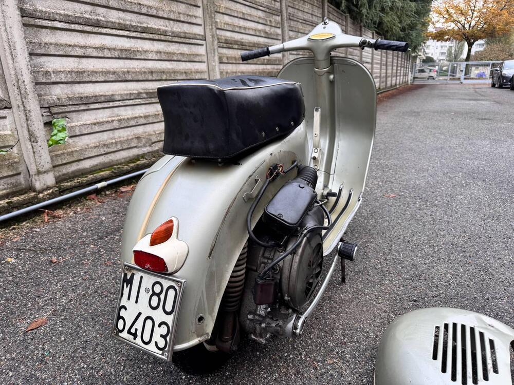 Piaggio Vespa 150 GS (VS2T) (5)