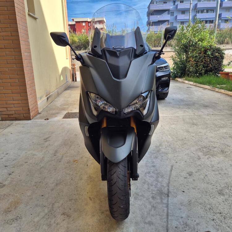 Yamaha T-Max 560 Tech Max (2021) (3)