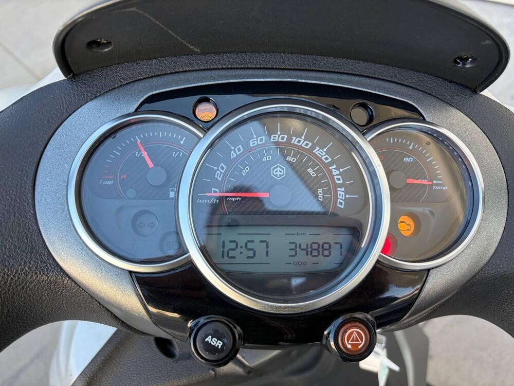 Piaggio Beverly 300 S i.e. ABS-ASR (2016 - 20) (3)