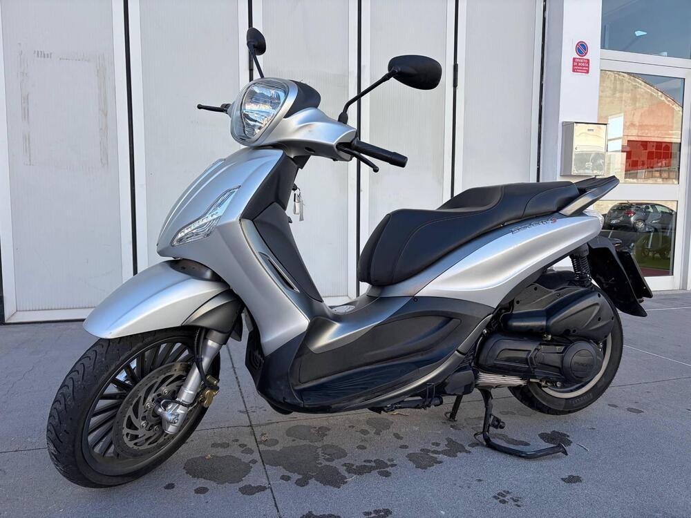Piaggio Beverly 300 S i.e. ABS-ASR (2016 - 20) (4)