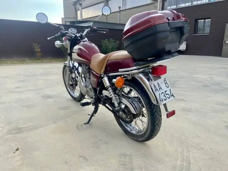 Suzuki TU 250 XX Super Classic (1996 - 00) (6)