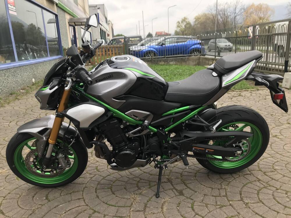 Kawasaki Z 900 SE Performance (2025 - 26) (2)