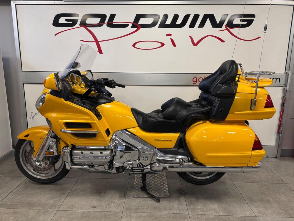 Honda GL 1800 Gold Wing (2000 - 05)