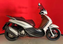 Piaggio Beverly 350 SportTouring ie (2011 - 15) usata